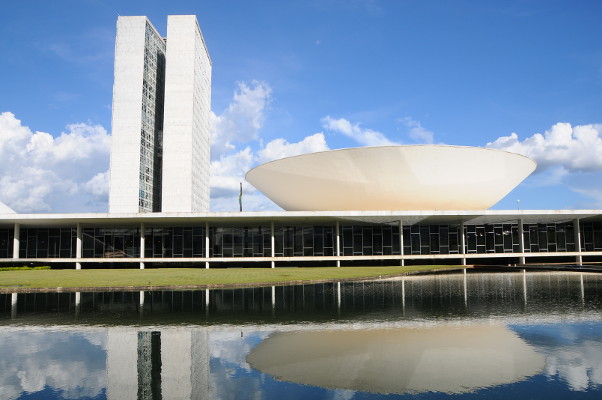 PL 4.133/23: Avanços na Política Industrial e Tecnológica no Brasil Imagem do artigo