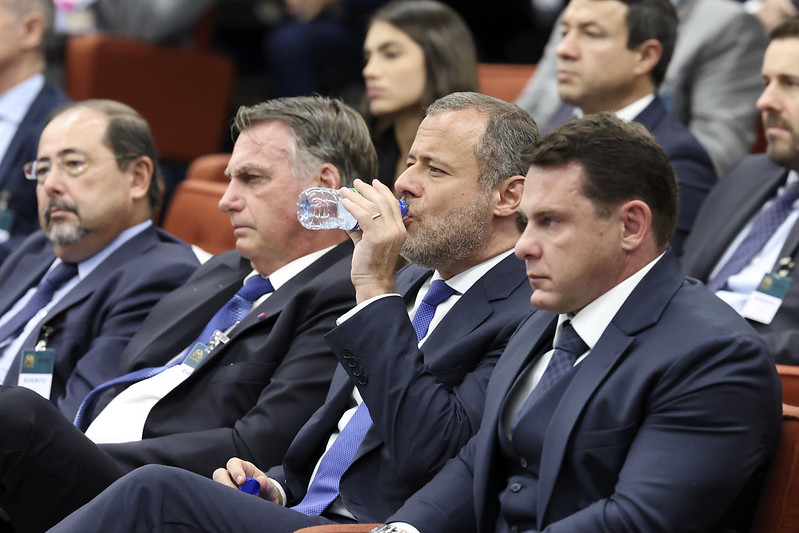 Análise das Principais Tensões na Política Nacional em 2025