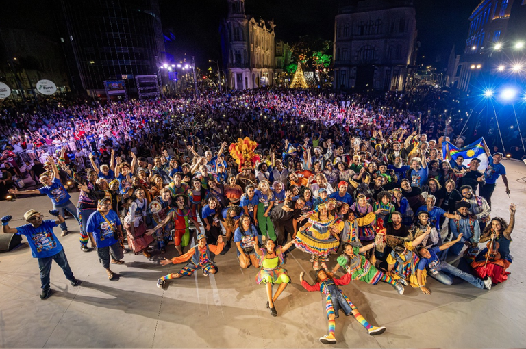 Baile do Menino Deus: O Maior Espetáculo Natalino Brasileiro Investe na Cultura e Atraí Multidões em