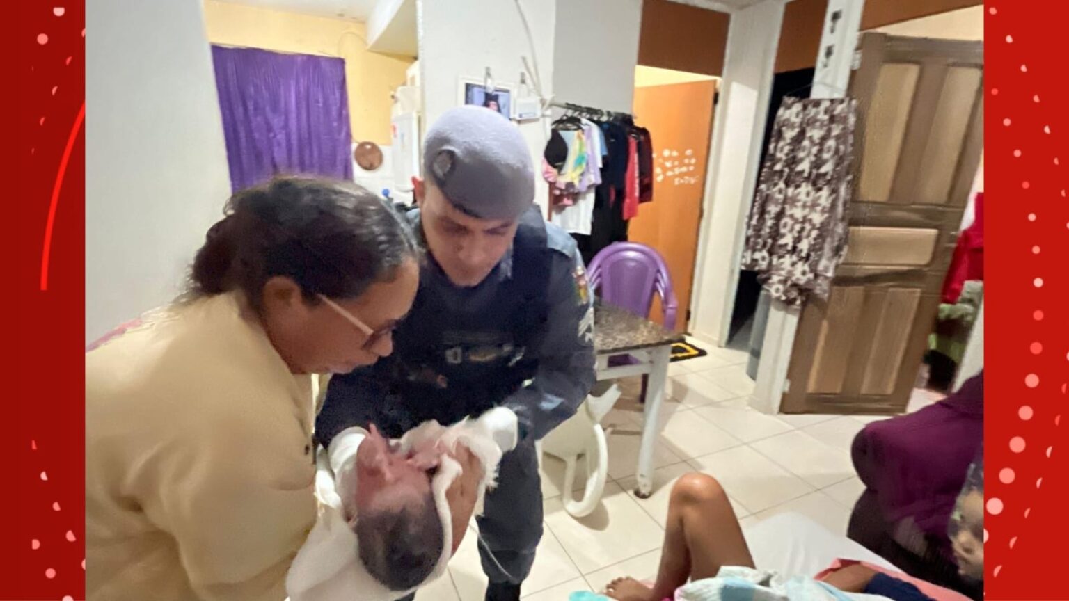 Bebê Nascido no Natal Recebe Nome de Policial que Fez Parto de Emergência