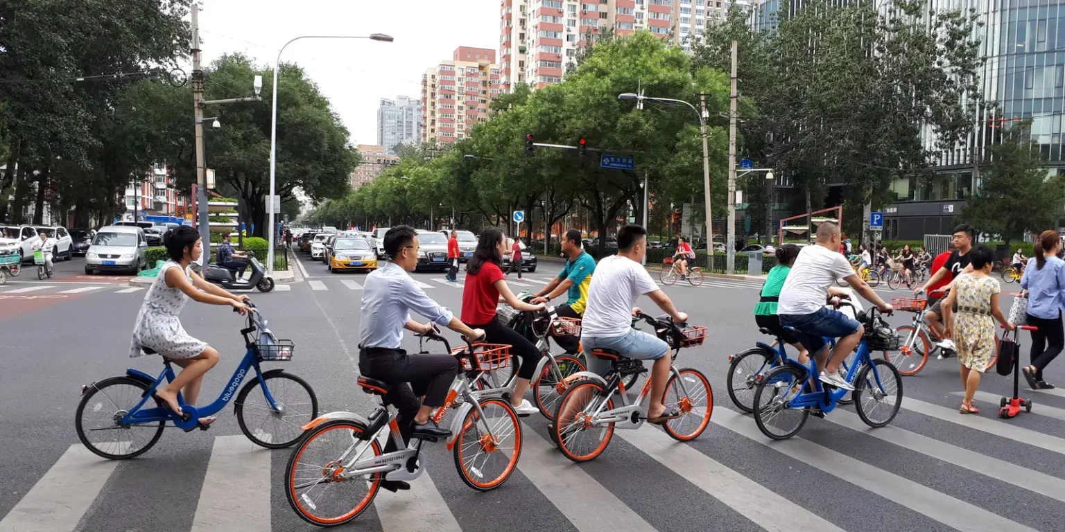 Críticas à Política de Filho Único da China Após Morte de Ex-chefe