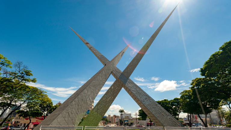 Goiânia Brilha com o Maior Natal Gratuito do Brasil: Um Evento Imperdível