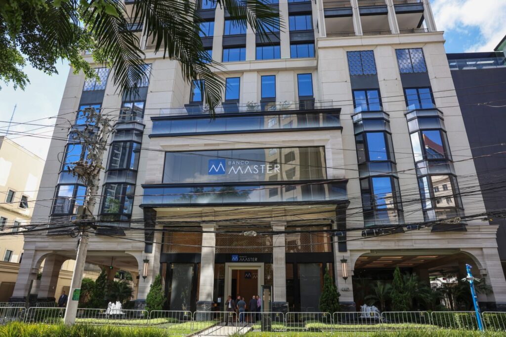 Investigações da PF sobre o Caso Master Avançam no Amapá e no RJ