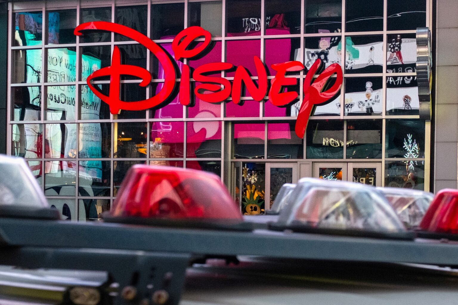 Disney e OpenAI: Parceria de US$ 1 Bilhão para Revolucionar Vídeos com IA Imagem do artigo