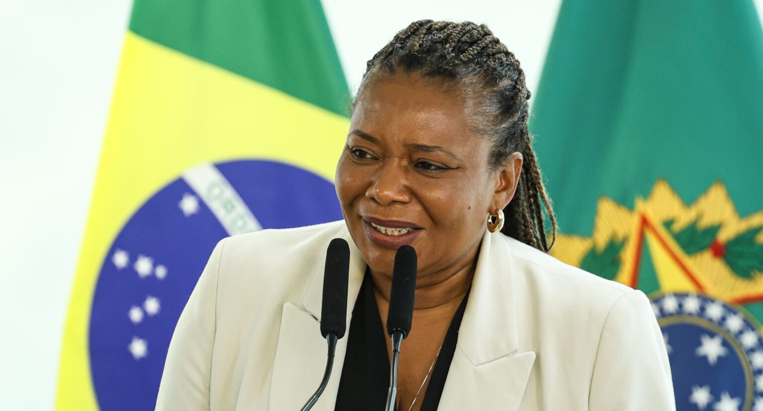 Mudanças nas Regras da Lei Rouanet: Parnaxx se Liberta de Fraudes Mudanças nas Regras da Lei Rouanet: Parnaxx se Liberta de Fraudes