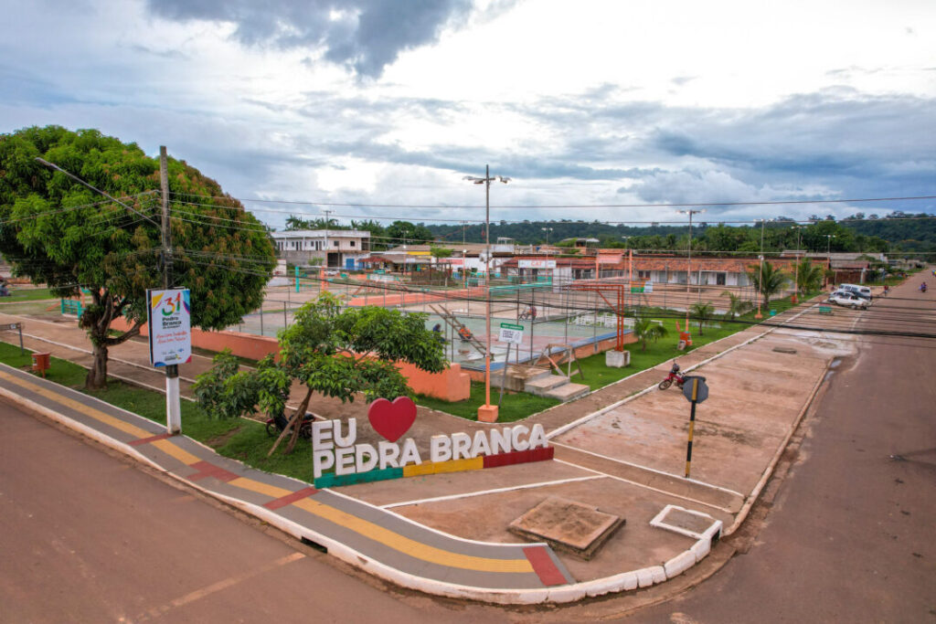 Retomada da Mineração em Pedra Branca: Investimento de US$ 200 Milhões Impulsiona Economia Local