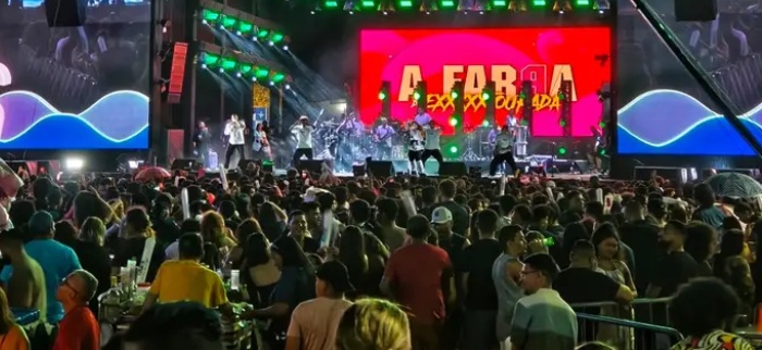 Réveillon do Amapá 2026: Anitta e Letícia Auolly agitam o Maior Ano-Novo da Amazônia