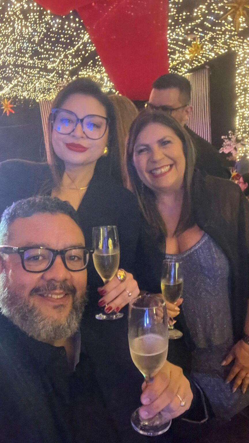 Alcilene Cavalcante: Uma Vida de Conquistas e Inspirações Alcilene Cavalcante: Uma Vida de Conquistas e Inspirações