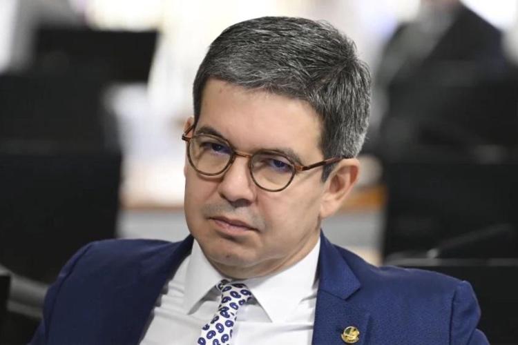 CPI do Banco Master: R$ 400 Milhões em Jogo e Randolfe Sem Assinatura