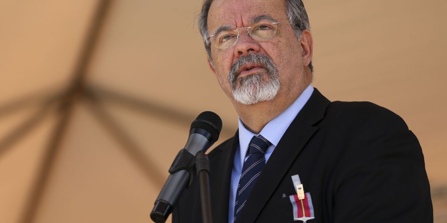 Falece Raul Jungmann, ex-ministro e defensor da sustentabilidade, aos 73 anos