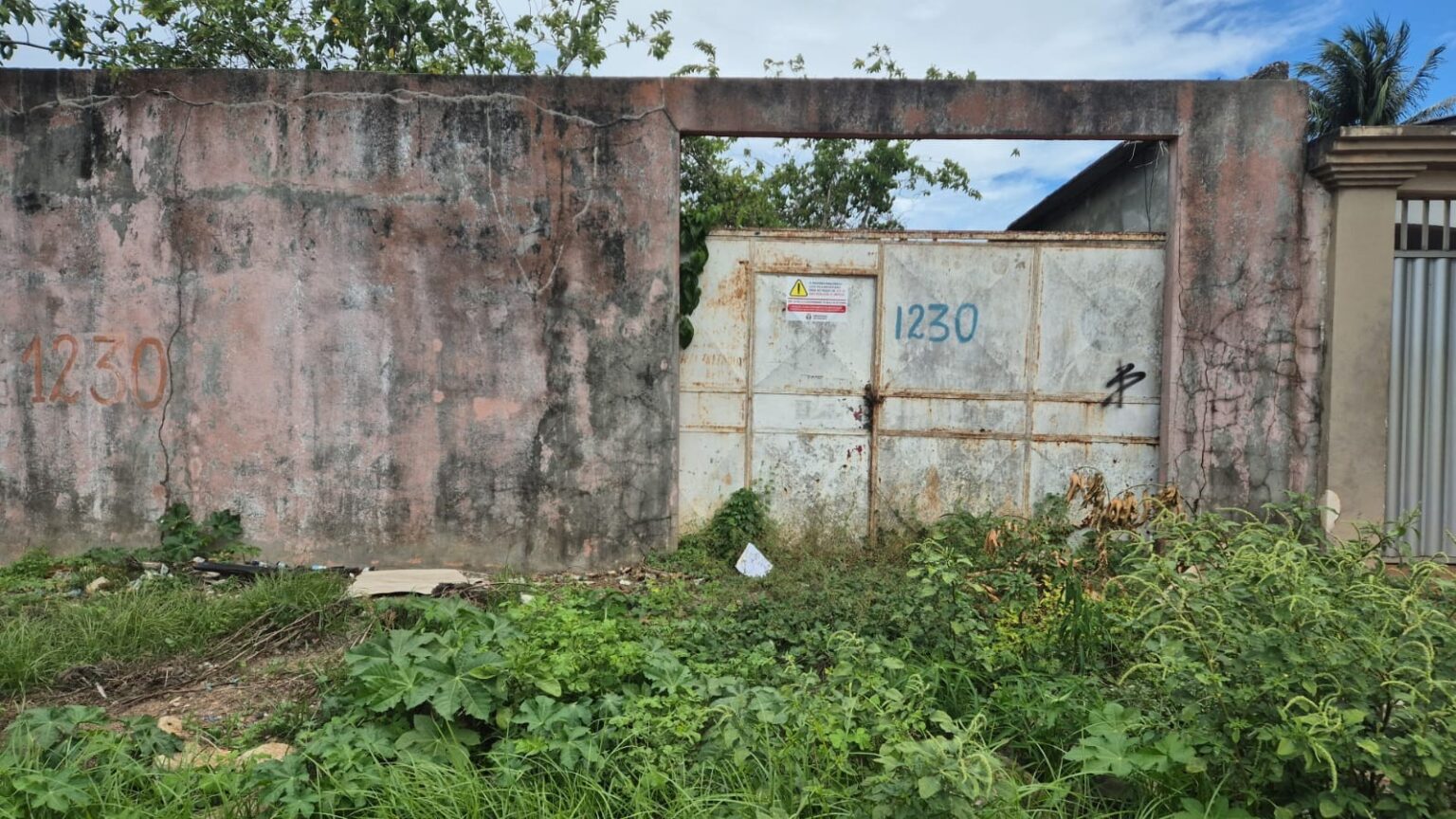 Macapá Notifica Mais de 200 Terrenos Abandonados; Saiba Como Fazer Denúncias