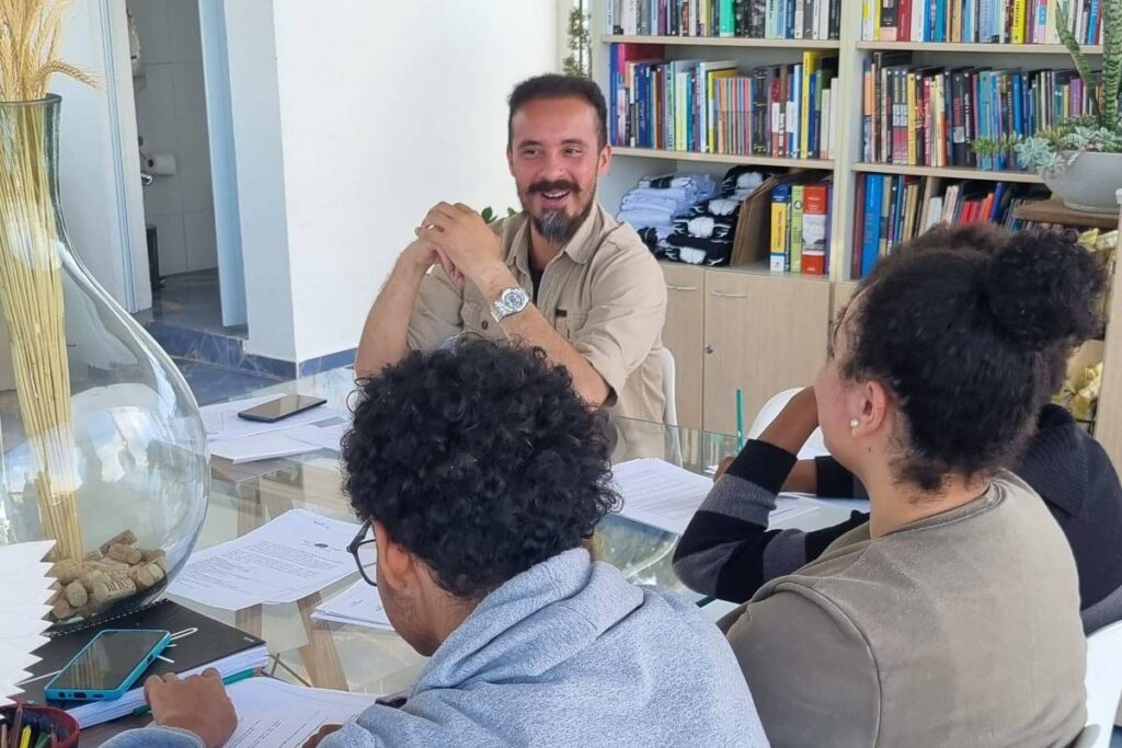 Pertencimento: A Política Pública Ignorada que Transforma Vidas Pertencimento: A Política Pública Ignorada que Transforma Vidas