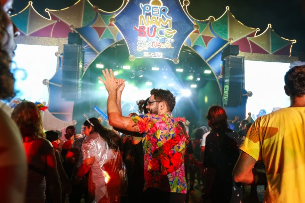 Carnaval de Pernambuco: Celebração da Diversidade Cultural no Palco Pernambuco Meu País