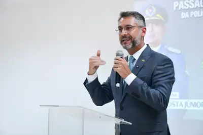 Clécio Luís Destaca Momentos Cruciais na Liderança da Polícia Militar do Amapá Clécio Luís Destaca Momentos Cruciais na Liderança da Polícia Militar do Amapá