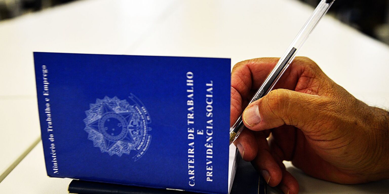 Desemprego em 2025: 19 estados e DF registram as menores taxas históricas