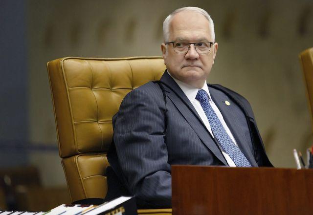 Fachin Arquiva Investigação sobre Toffoli no Caso Master Após Acordo entre Ministros Fachin Arquiva Investigação sobre Toffoli no Caso Master Após Acordo entre Ministros