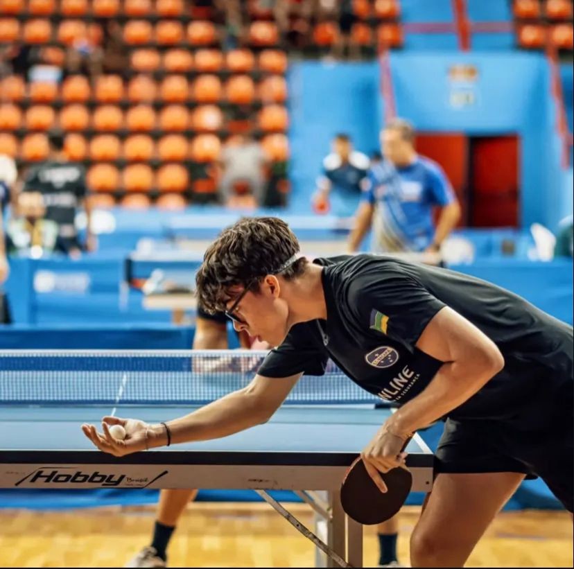 Francisco Bisneto Avança às Quartas de Final na Seletiva Nacional de Tênis de Mesa