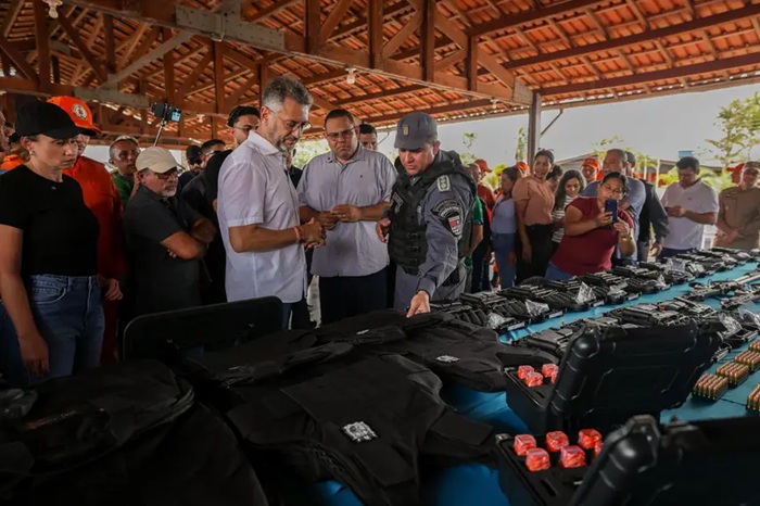 Governador Clécio Luís Anuncia Novos Investimentos em Segurança para Porto Grande Governador Clécio Luís Anuncia Novos Investimentos em Segurança para Porto Grande