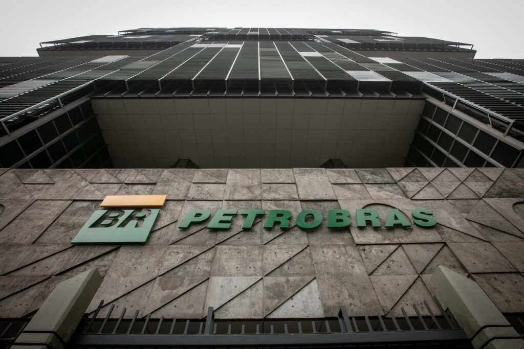 Ibama Multa Petrobras em R$ 2,5 Milhões por Vazamento na Foz do Amazonas