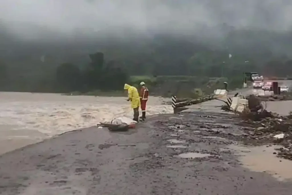 Inmet Alerta para Chuvas Intensas em 14 Estados Brasileiros - Prepare-se!