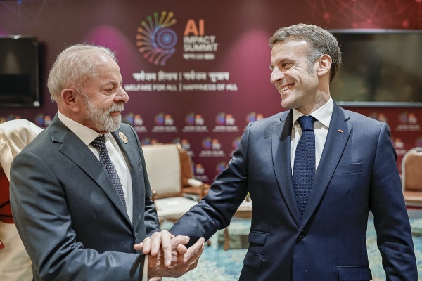 Lula e Macron: A Aliança Estratégica Contra o Crime Fronteiriço Lula e Macron: A Aliança Estratégica Contra o Crime Fronteiriço