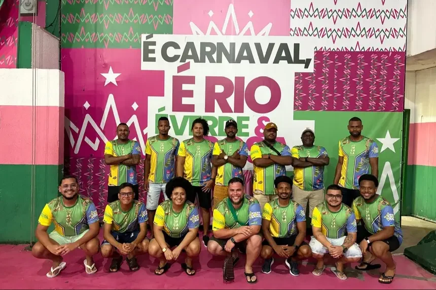 Marabaixo do Amapá Brilha na Sapucaí: 15 Músicos na Bateria da Mangueira