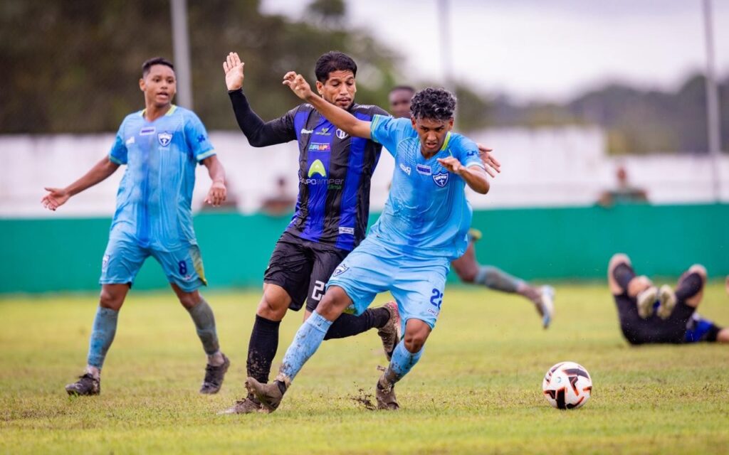 Oratório supera Ypiranga em Tartarugalzinho sob forte chuva