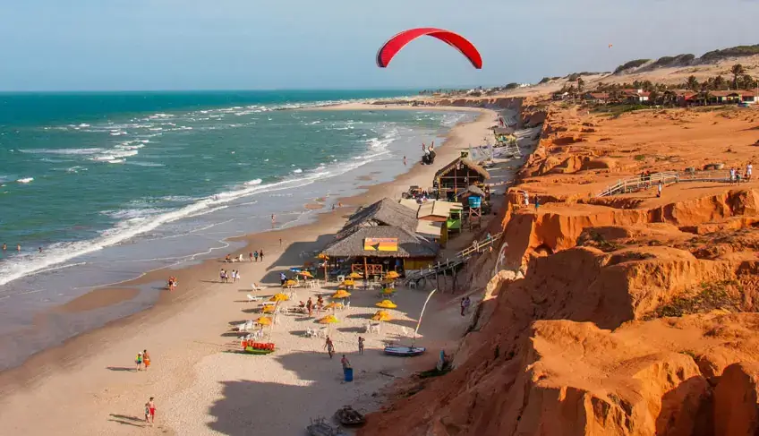 Pequenos negócios do turismo impulsionam recorde de contratações e receita no Brasil Pequenos negócios do turismo impulsionam recorde de contratações e receita no Brasil