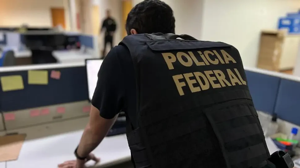 PF Investiga Aplicação de R$ 400 Milhões da Previdência do Amapá no Banco Master