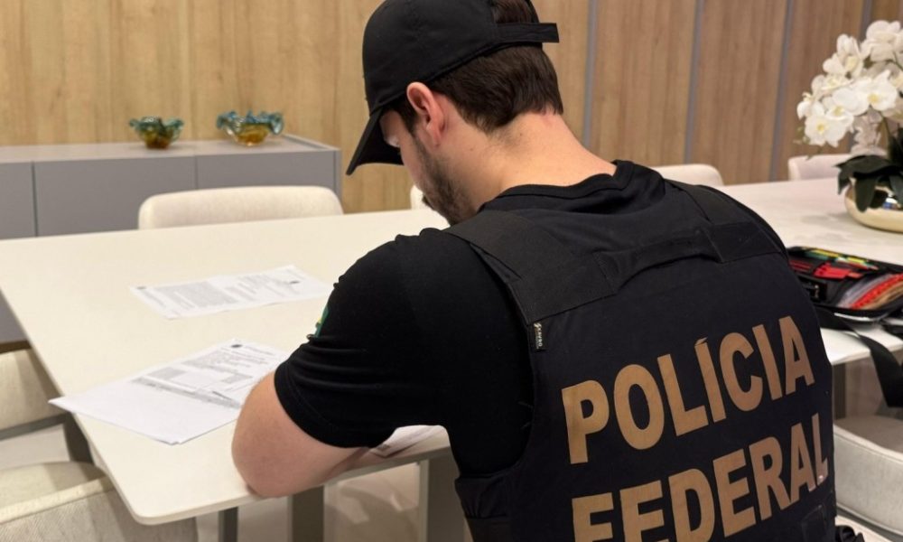 Polícia Federal Apura Licitações Fraudulentas no Amapá: Ação em Macapá e Mazagão Polícia Federal Apura Licitações Fraudulentas no Amapá: Ação em Macapá e Mazagão