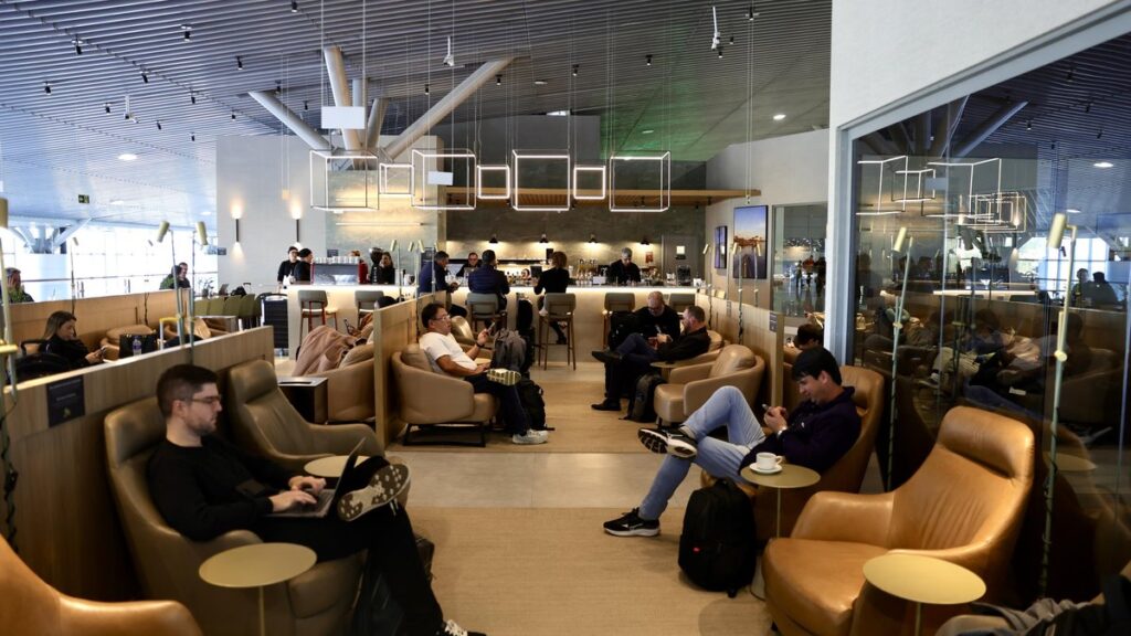 Turismo de Negócios no Rio Grande do Sul: Aeroporto e Novos Espaços Impulsionam Retomada em 2025 Turismo de Negócios no Rio Grande do Sul: Aeroporto e Novos Espaços Impulsionam Retomada em 2025