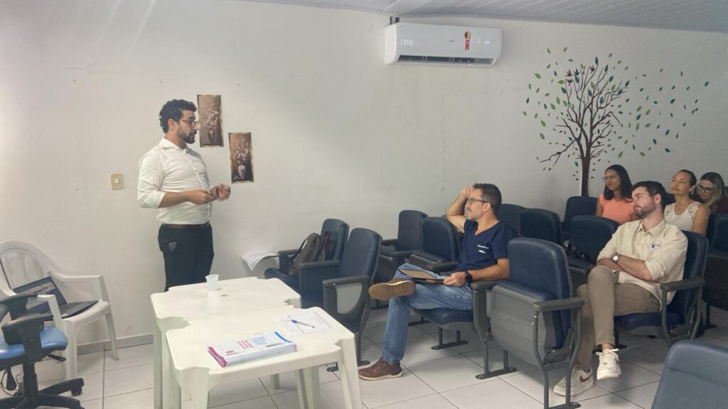 Caraguatatuba Capacita Profissionais para Implantação de Contraceptivo Subdérmico na Rede Municipal