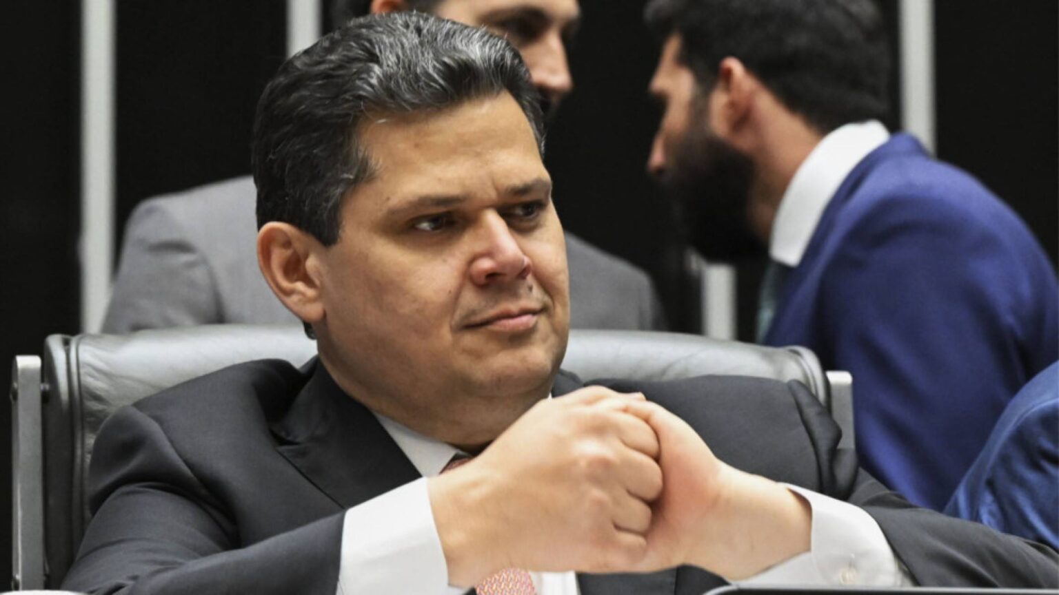 CPI do Banco Master: Alcolumbre Resiste a Abertura e Previne Vazamentos