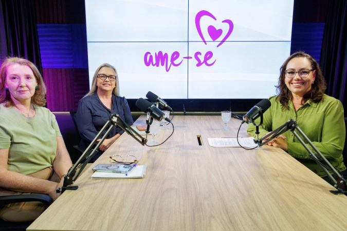 Debate sobre a Inserção Feminina na Política: Caminhos para 2026 em Podcast do Governo do Paraná