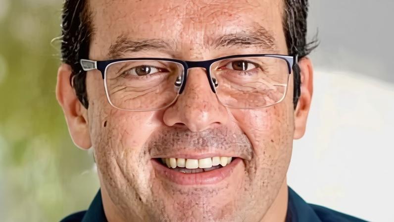 Dr. Furlan em Destaque na Corrida pelo Governo do Amapá, Revela Paraná Pesquisas