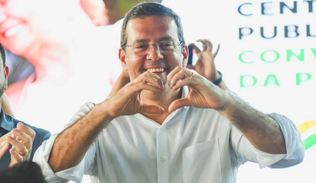 Ex-prefeito de Macapá é Acusado de Propaganda Eleitoral Antecipada pelo MP Eleitoral