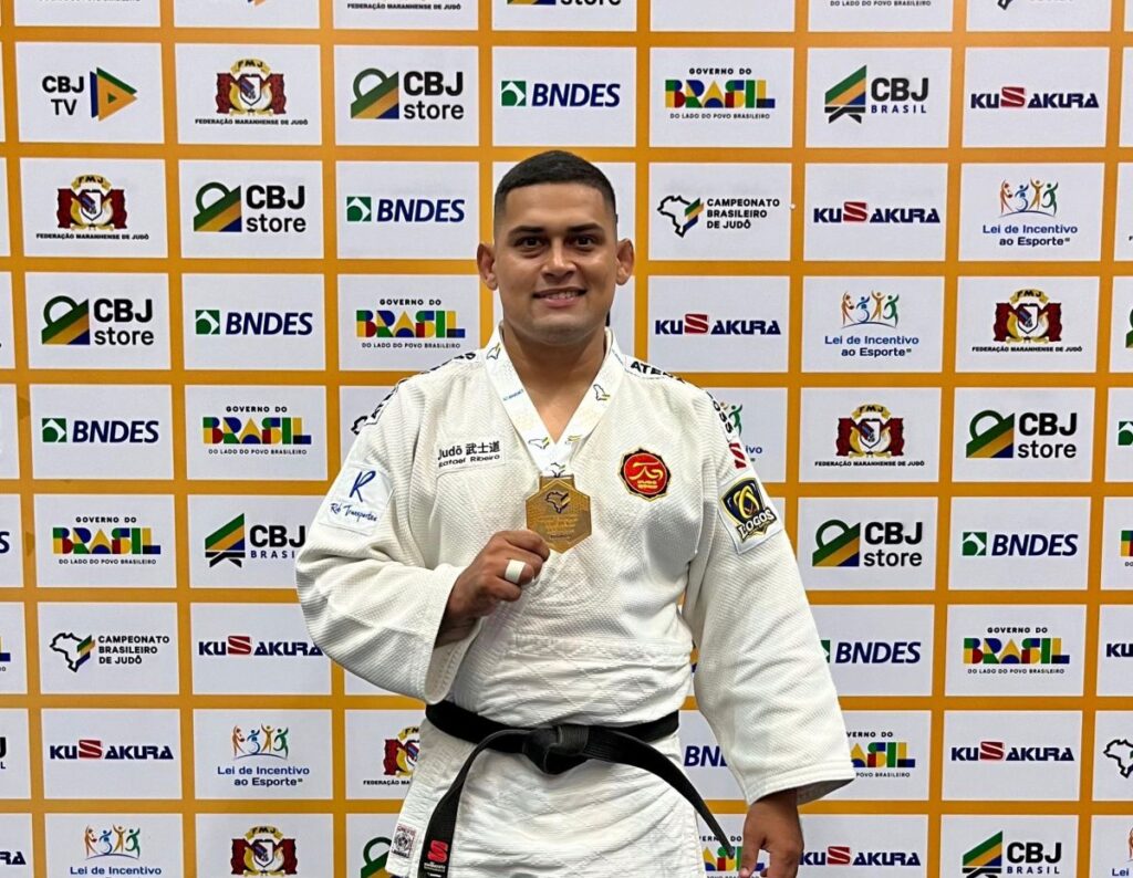 Judocas Paraenses Brilham no Brasileiro Regional: Ouro para Rafael Ribeiro Judocas Paraenses Brilham no Brasileiro Regional: Ouro para Rafael Ribeiro