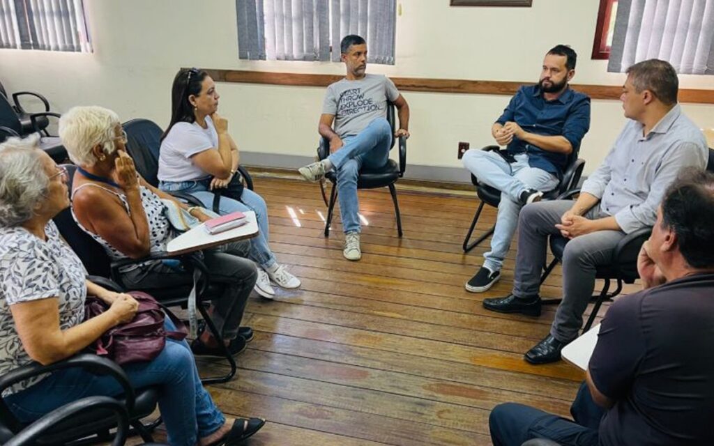 Prefeitura e Guias de Turismo Unem Esforços para Melhorar Recepção de Excursões em Rio das Ostras