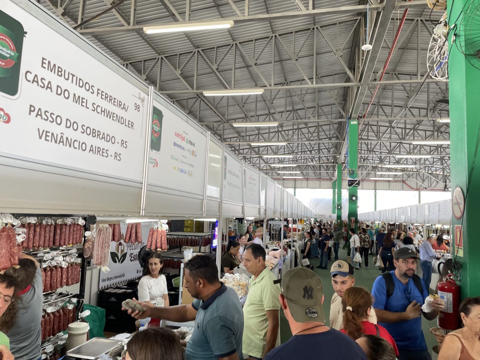 Produtos do Vale Brilham na Maior Feira de Agronegócio do RS