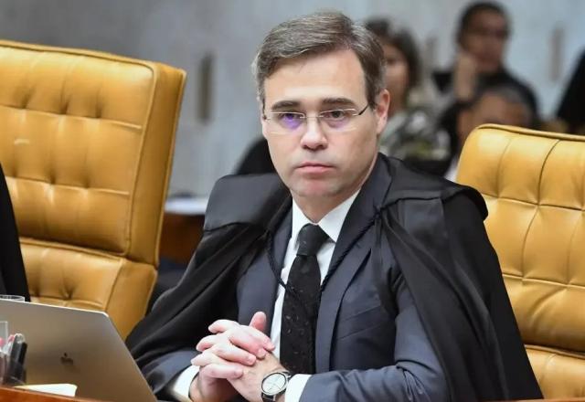 Transferência de Daniel Vorcaro: Decisão Controversial de Mendonça Sem Consulta à PGR