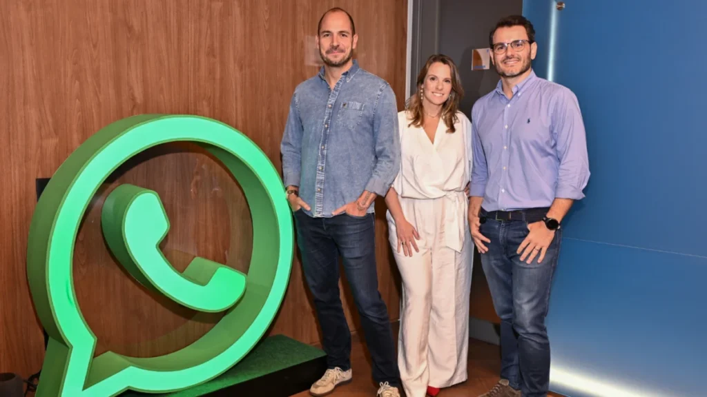 WhatsApp Revoluciona o Agronegócio Brasileiro: Da Comunicação à Transação