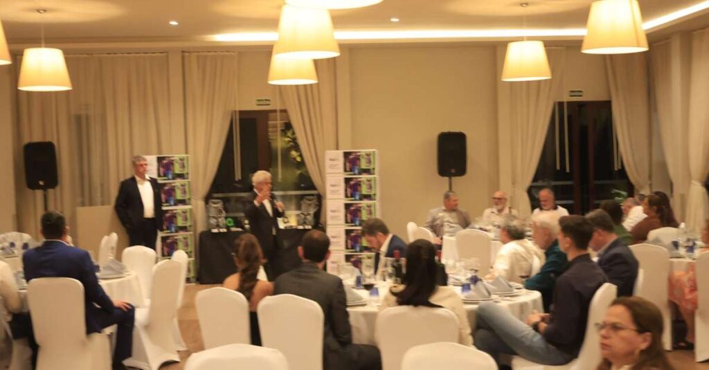 AçaíBot: Inovação do Agronegócio Paraense é Reconhecida em Prêmio Nacional AçaíBot: Inovação do Agronegócio Paraense é Reconhecida em Prêmio Nacional