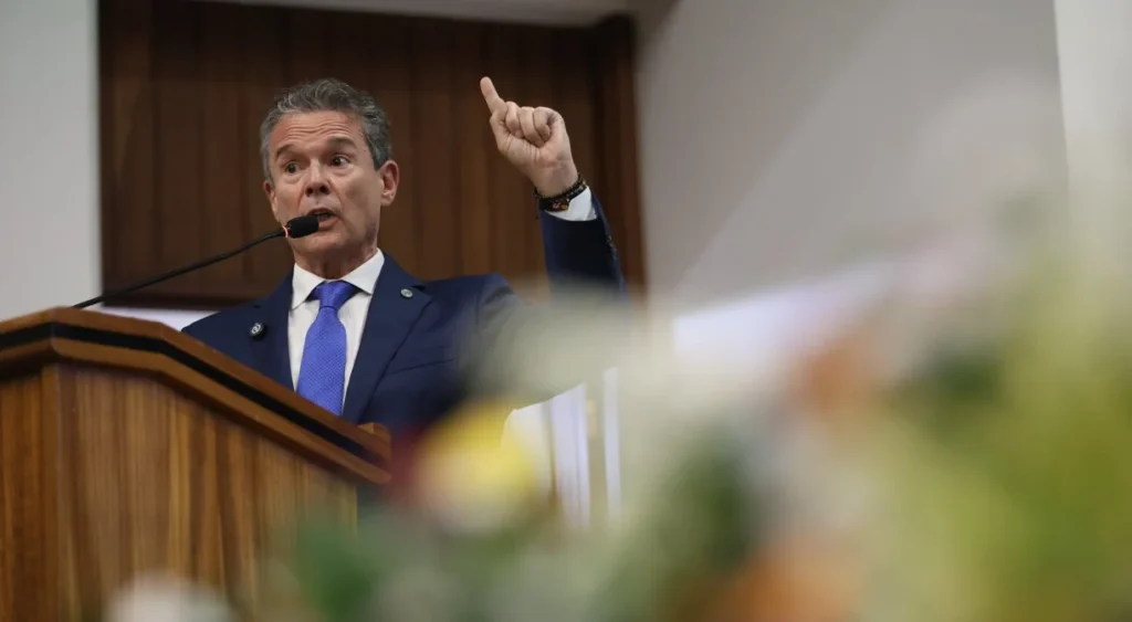 André de Paula Assume Ministério da Agricultura e Destaca Importância do Agronegócio