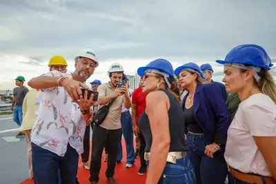 Avanços no Novo Hospital de Emergências do Amapá: Governador Clécio Luís Recebe Parlamentares em Vis