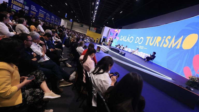 Capacitação Inédita no Salão do Turismo: Inovação e Inclusão em Foco Capacitação Inédita no Salão do Turismo: Inovação e Inclusão em Foco