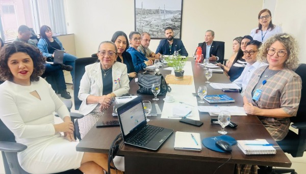 Doença de Chagas: Ação Conjunta do MP-AP para Controle e Conscientização Doença de Chagas: Ação Conjunta do MP-AP para Controle e Conscientização