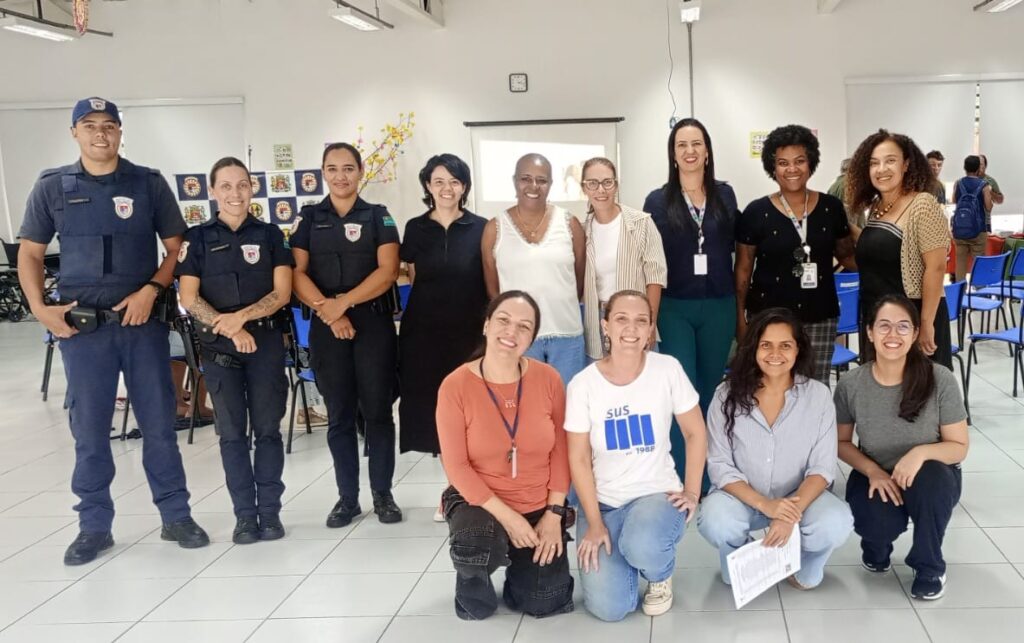 Encontro Fortalece Rede de Apoio e Debate sobre Violência contra a Mulher em Jundiaí Encontro Fortalece Rede de Apoio e Debate sobre Violência contra a Mulher em Jundiaí