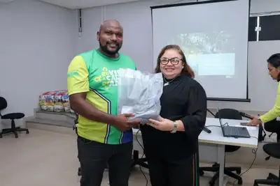 Governo do Amapá Valorizando Servidores: Entrega de Kits de Segurança