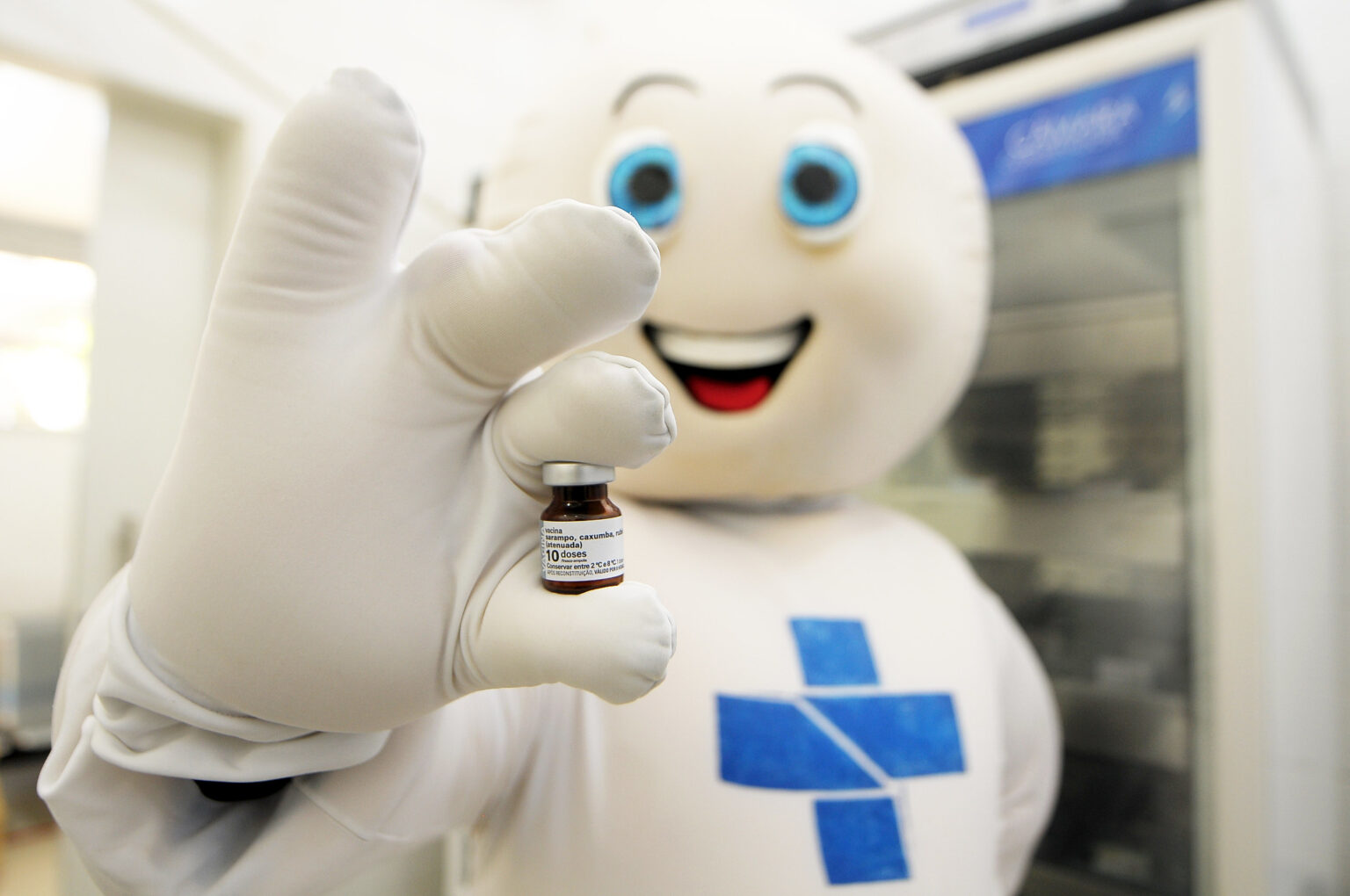 Viajantes e Profissionais do Turismo: A Importância da Vacinação Contra o Sarampo Viajantes e Profissionais do Turismo: A Importância da Vacinação Contra o Sarampo