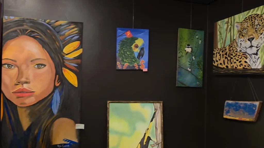 Santana promove exposição que une gerações nas artes visuais amazônicas